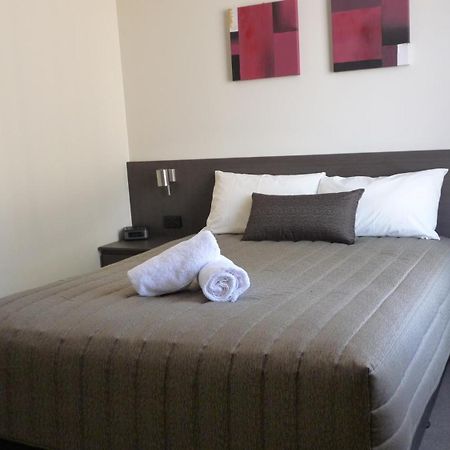Loddon River Motel Kerang Εξωτερικό φωτογραφία