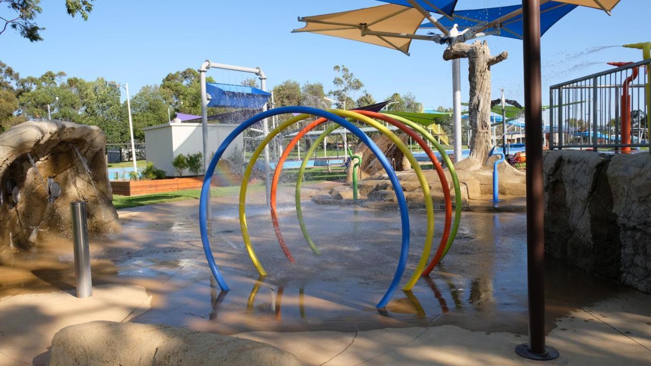 Loddon River Motel Kerang Εξωτερικό φωτογραφία