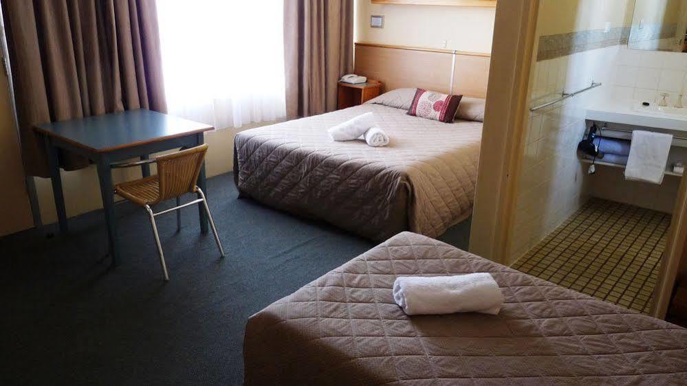 Loddon River Motel Kerang Εξωτερικό φωτογραφία